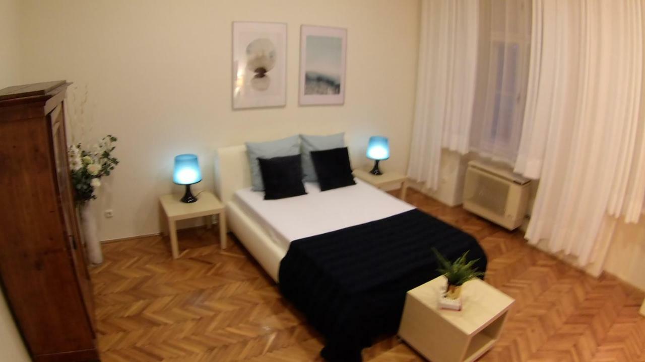 Opera Dream Apartment Boedapest Buitenkant foto